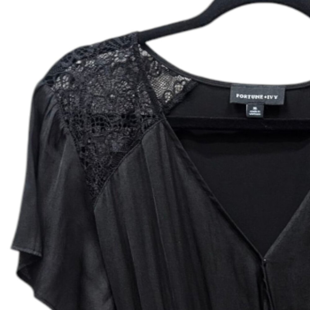 FORTUNE + IVY Birdie Faux Wrap Mixed Material Blouse - Picture 4 of 4